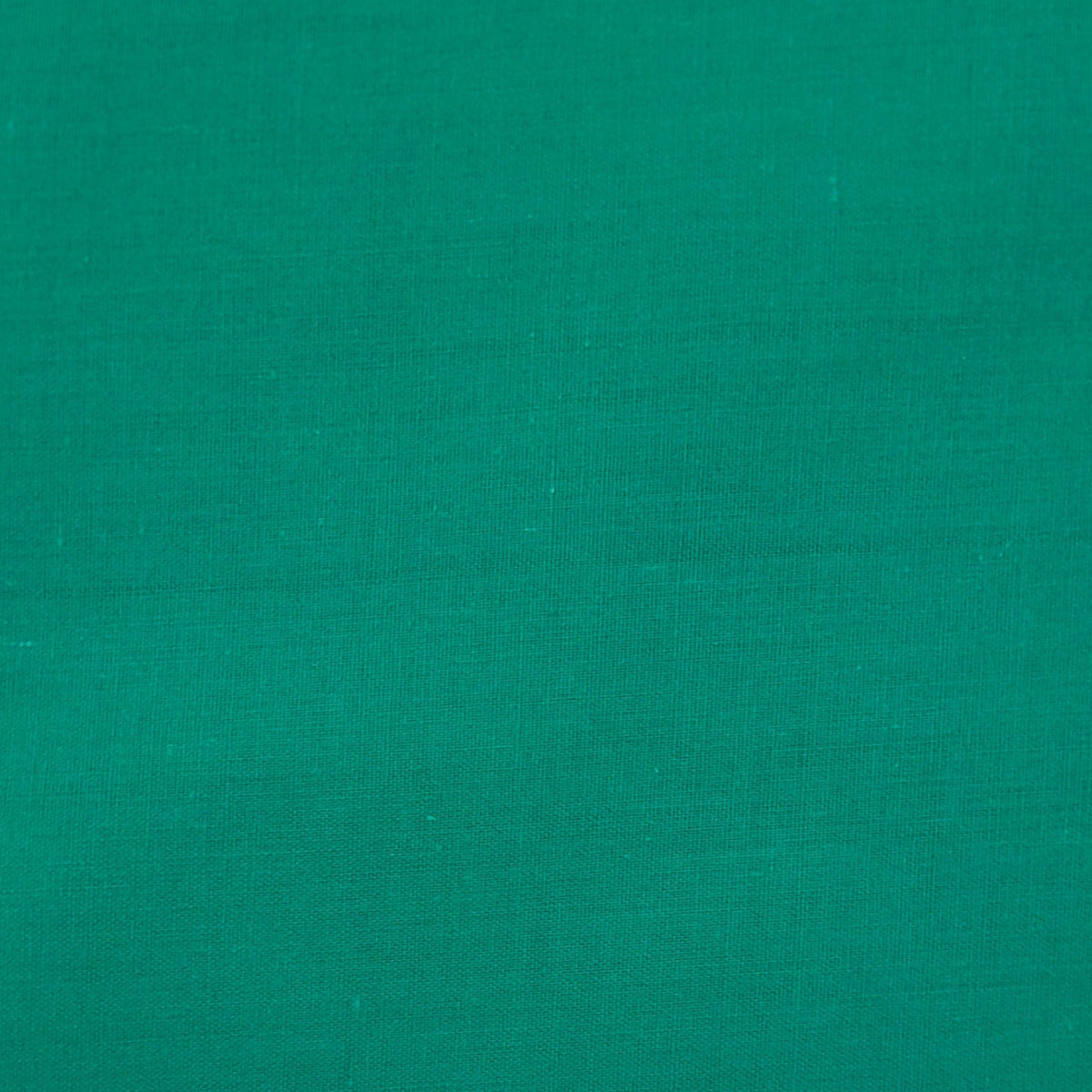 Emirates Sheeting Fabrics Emerald Fabric Plain Polycotton Sheeting 76X68 T144 240 cm