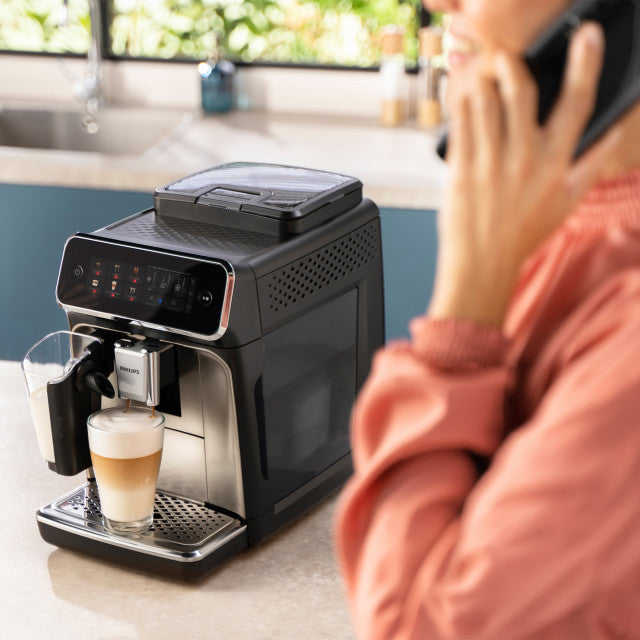 Philips 2300 Series Automatic Bean-to-Cup Espresso Machine EP2334/10