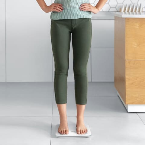 EUFY BATHROOM SCALE Eufy A1 Body Analysis Smart Scale White AEBT9120K21