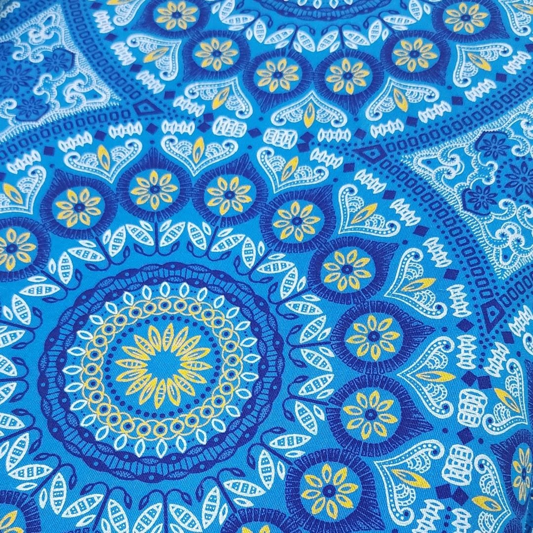 3 CATS Dress Fabrics 3 Cats Shweshwe Fabric C/w272 Blue H1294 90cm (7409329766489)