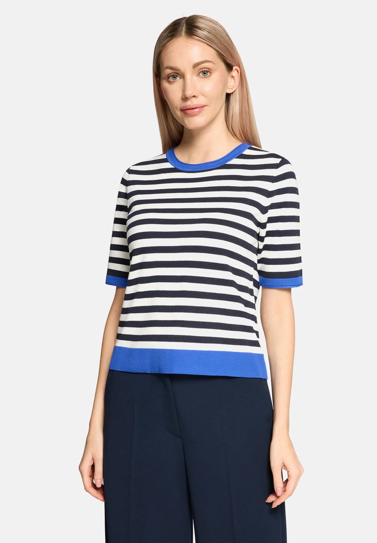 Betty Barclay Ladies Basic Short Sleeved Knitted Pullover-Patch Dark Blue/Blue 5416/1440