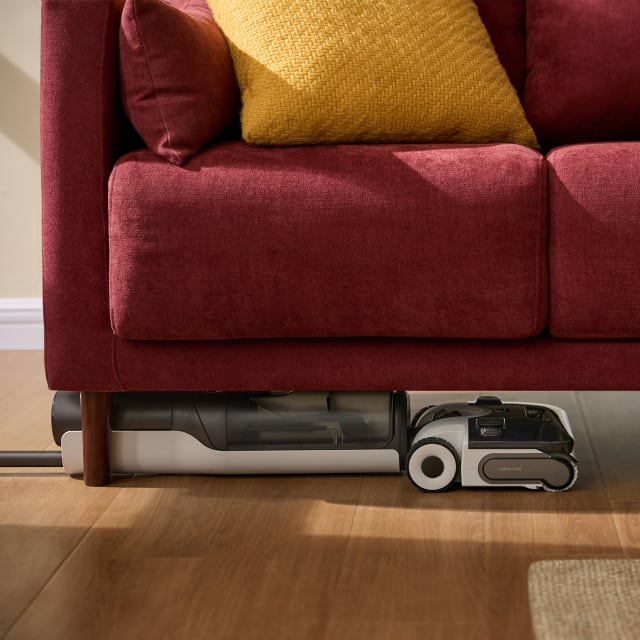Roborock F25 ACE Smart Wet & Dry Floor Cleaner Black.