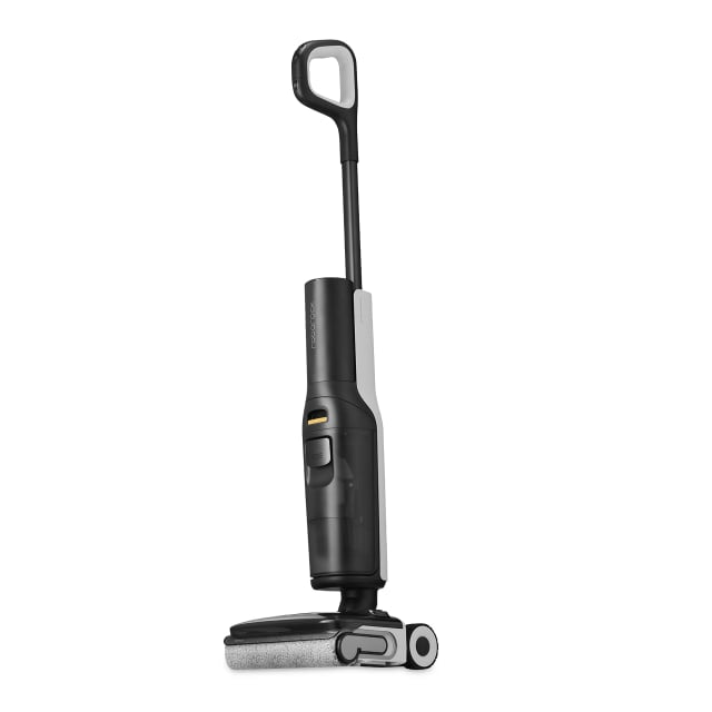 Roborock F25 ACE Smart Wet & Dry Floor Cleaner Black.