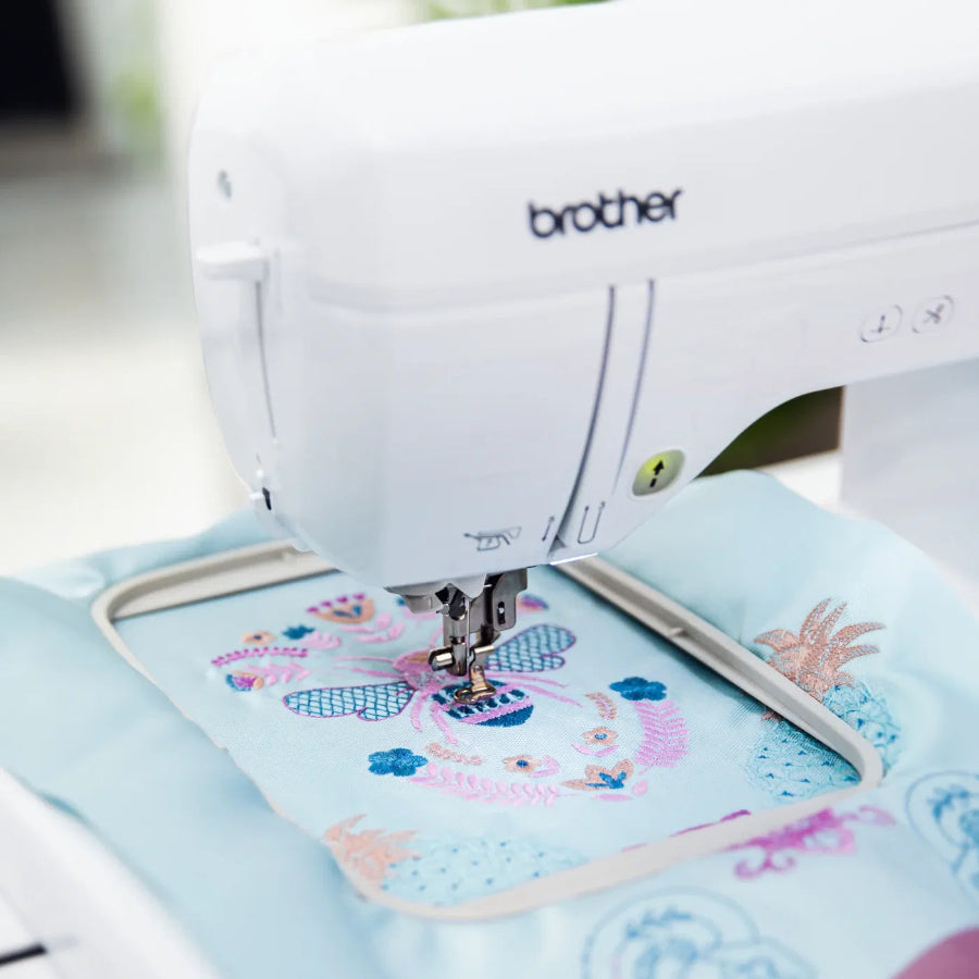Brother-Innov-is F580E Sewing & Embroidery Machine.