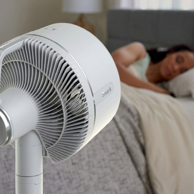 Shark FlexBreeze Cordless Rechargeable Fan with Mist Attachment White FA220EU
