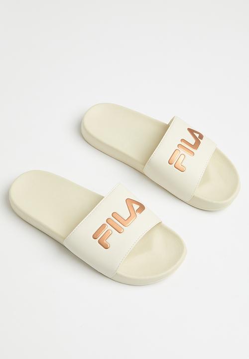fila Size 3 Fila Ladies Hillside Metallic Slide Gardenia (7398578978905)