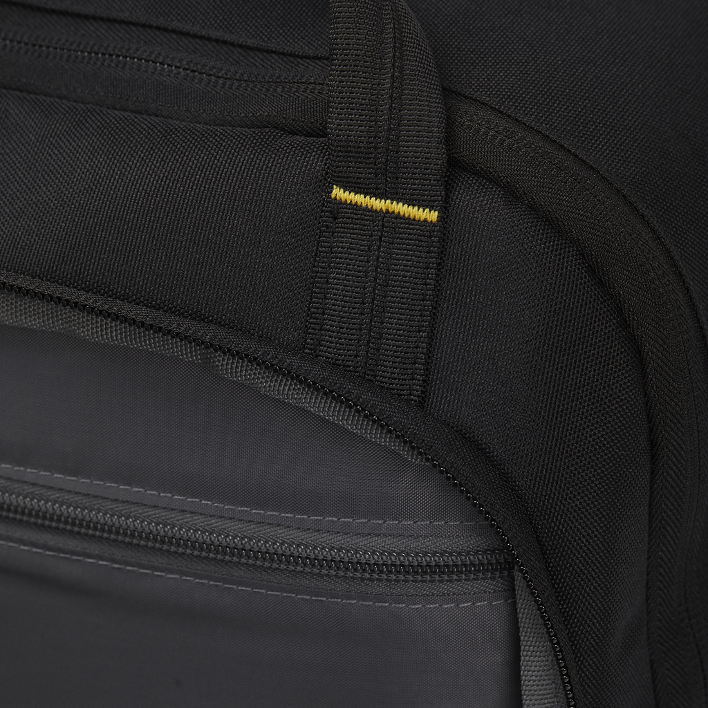 Caterpillar  Cargo Voyager 2 in 1 Daypack-Black 84836-01