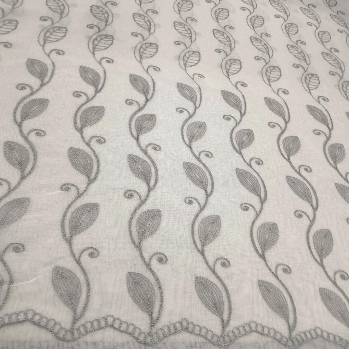 Fabric Embroidery Voile Floral 1 280 cm