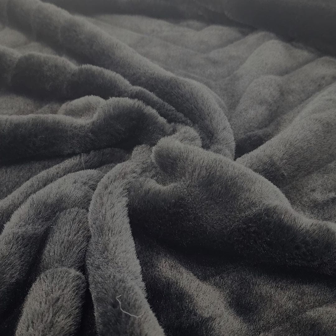 FUR Fur Throw Fur Fabric 150cm Black Wave (7515670315097)