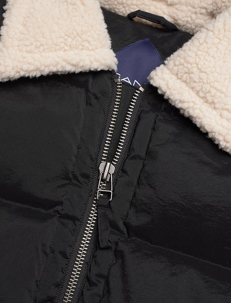 Gant Mens Flight Puffer Jacket Black 342196.
