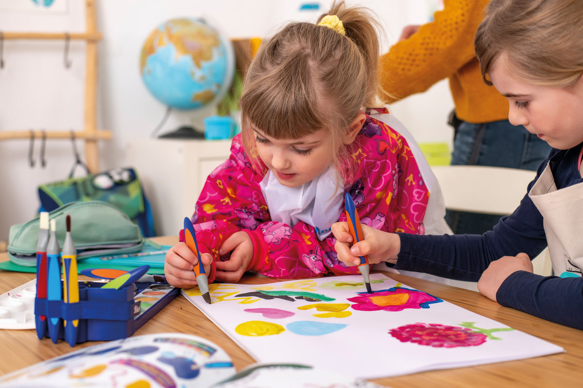 Pelikan Painting Apron Girl Red MSG 105353