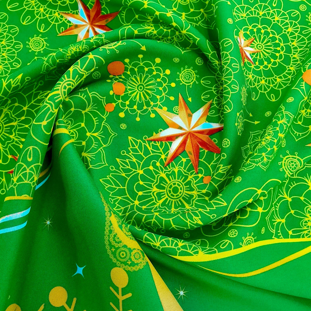 Fabric Printed Mini Matt Christmas Green and Gold 140 cm.