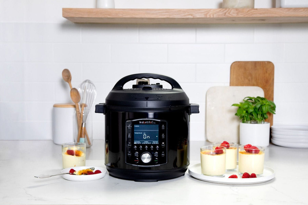 INSTANT POT AIR FRYER Instant Pot PRO 10-in-1 Smart Pressure Cooker 5.7L (7446936813657)