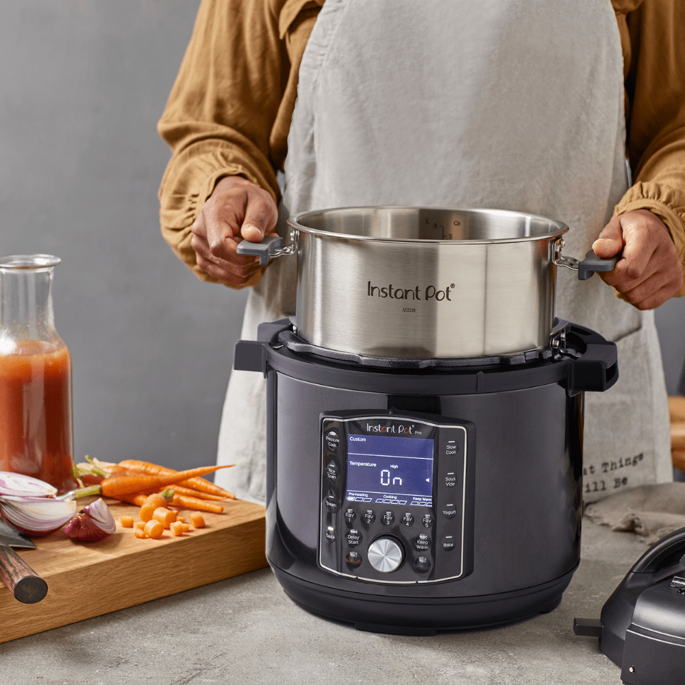 INSTANT POT AIR FRYER Instant Pot PRO 10-in-1 Smart Pressure Cooker 5.7L (7446936813657)