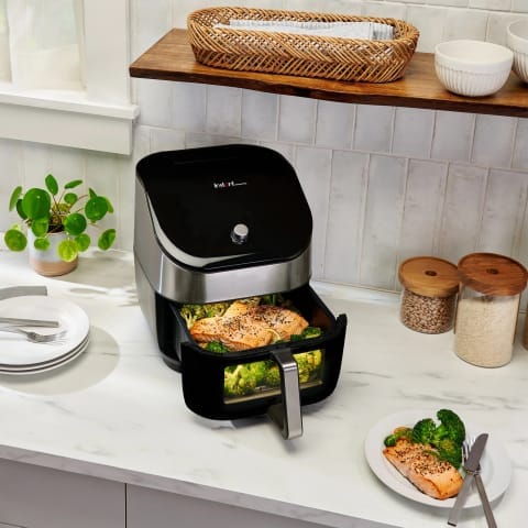 INSTANT POT AIR FRYER Instant Vortex Plus 5.7L Air Fryer with ClearCook & OdourErase 140-3106-01-SA (7479977869401)