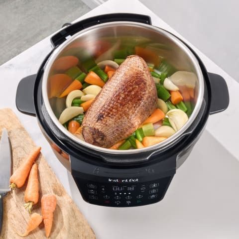 INSTANT POT Pressure Cooker Instant Pot XL Wide 7-in-1 Multi-Cooker 140-0019-01-SA