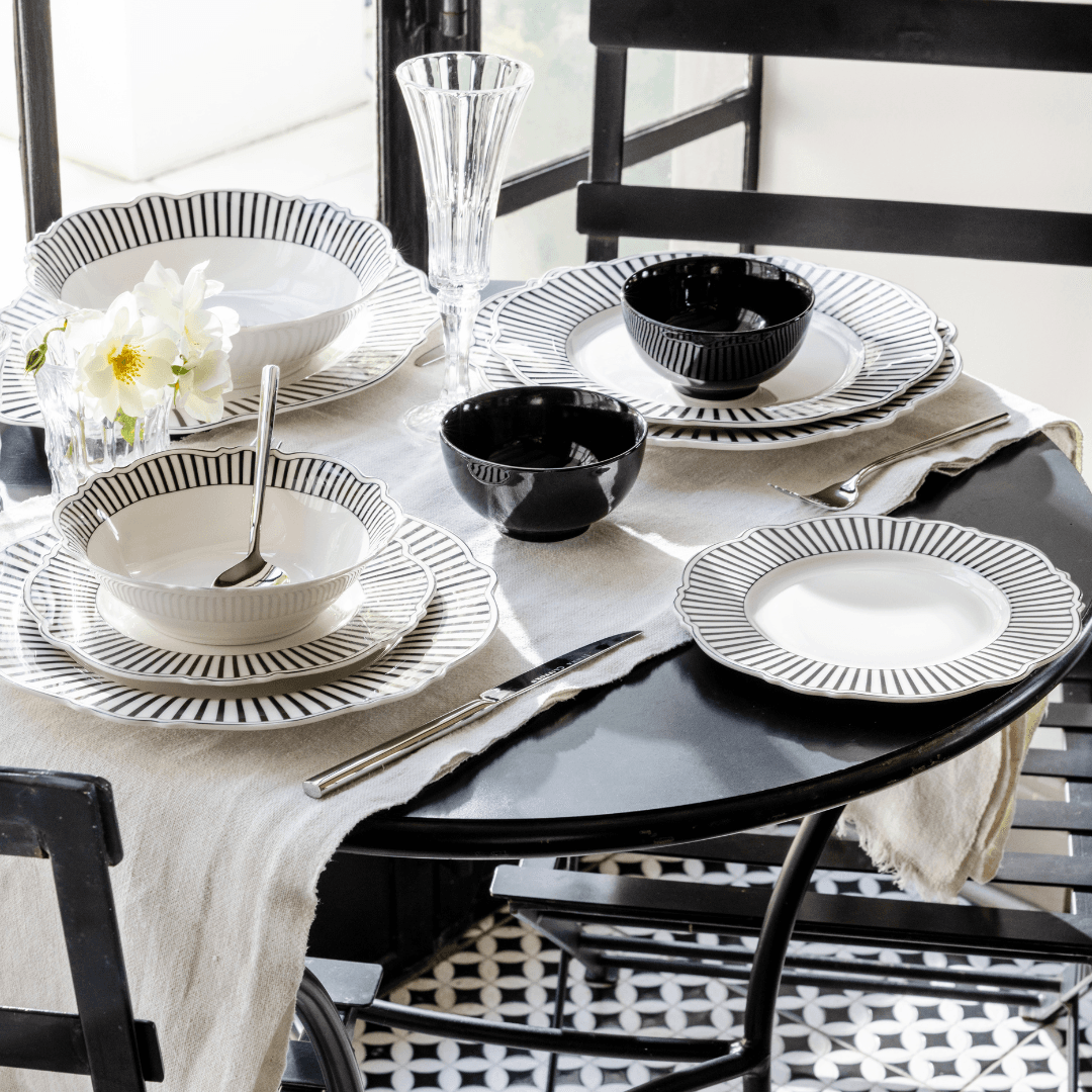 Jenna Clifford Side Plate Jenna Clifford Ivory Noir Side Plate 21cm Set of 4