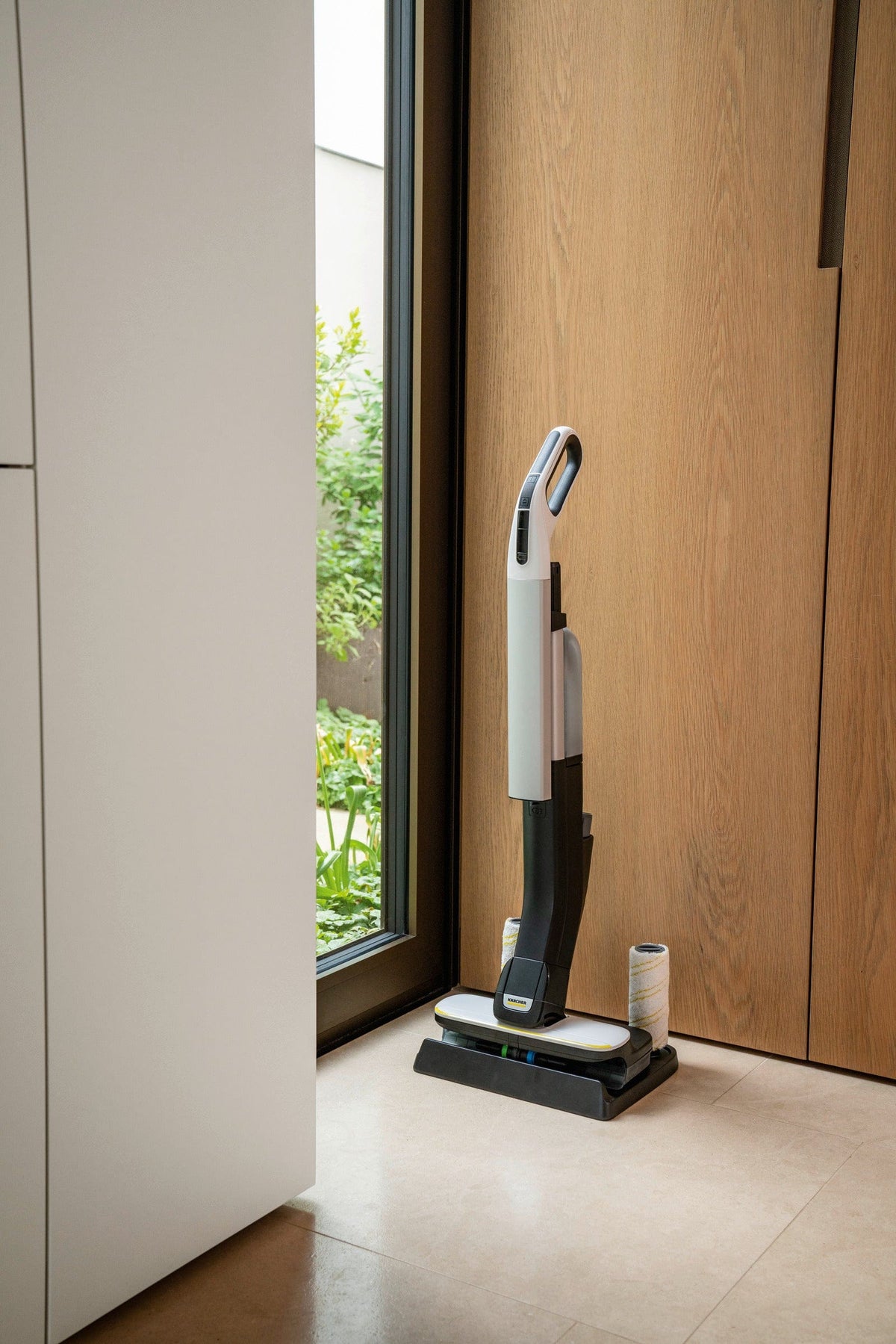 KARCHER Cleaner Karcher Hard Floor Cleaner FC 4-4 Battery Set 1.056-400.0 (7528784396377)