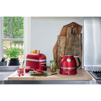 KitchenAid KETTLE KitchenAid Artisan 1.5L Kettle Candy Apple 5KEK1522ECA (2061562839129)