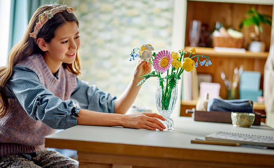 LEGO® Botanicals Petite Sunny Bouquet 10347 - MHC World