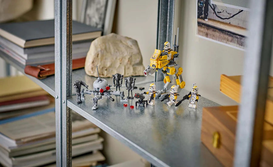 LEGO® Star Wars 327th Star Corps Clone Troopers Battle Pack Gift Set 75431