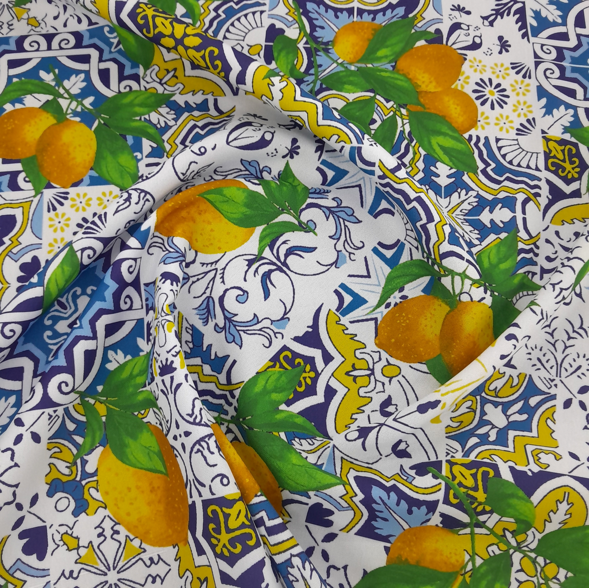 Printed Mini Matt Lemons D8 140 cm