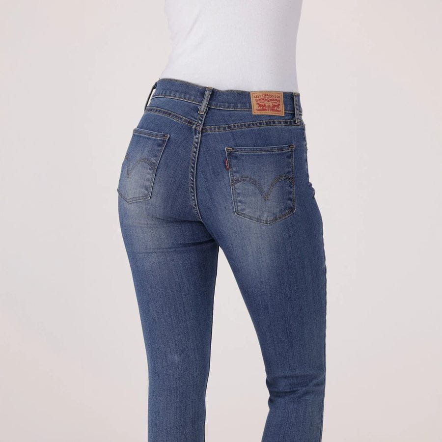 Levis Jeans Levi's Women'S Curvy Skinny Med Indigo Worn In 57969-0124