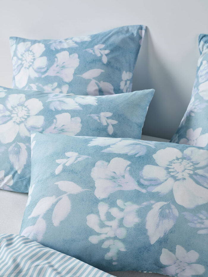 Linen House Kayla Hydrangea Duvet Cover Set
