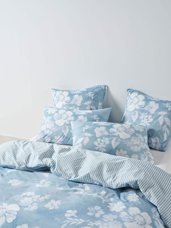 Linen House Kayla Hydrangea Duvet Cover Set