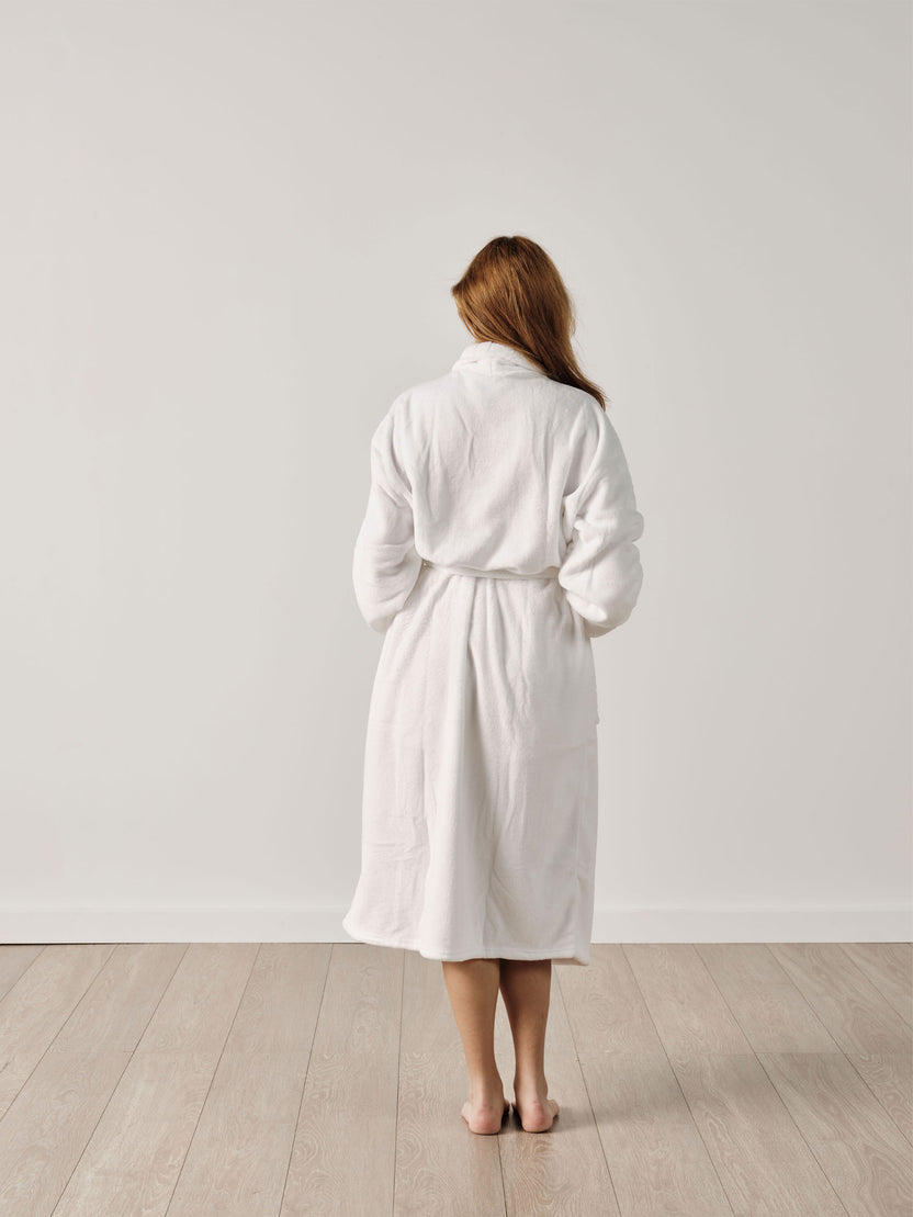 Linen House Bathrobe Plush White