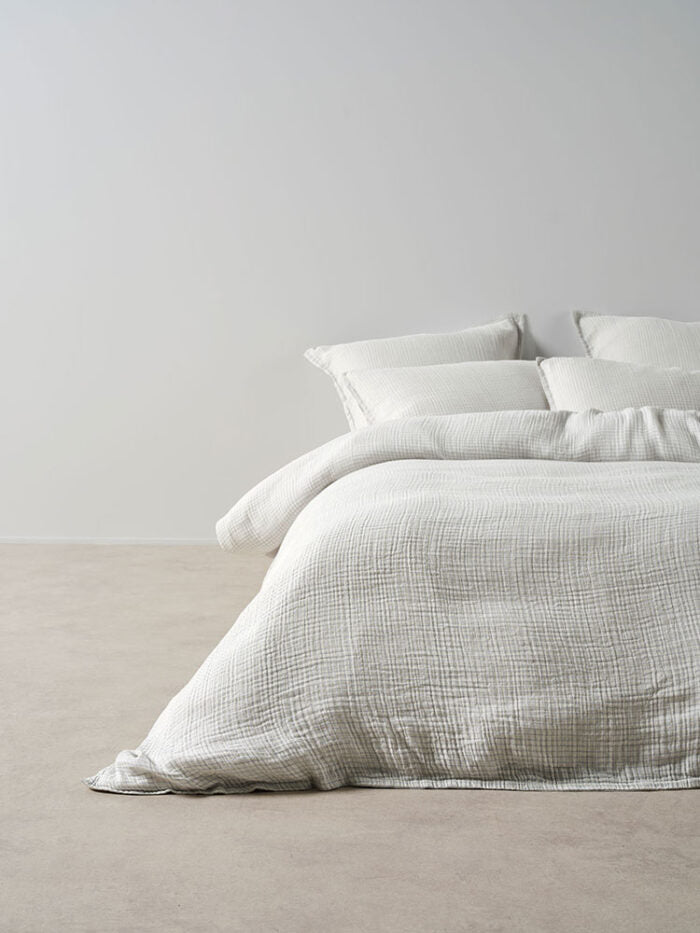 Linen House Rohan Hydrangea Duvet Cover Set