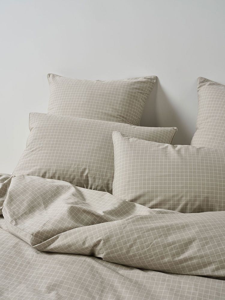 Linen House Pebble Volley Check Duvet Cover Set.