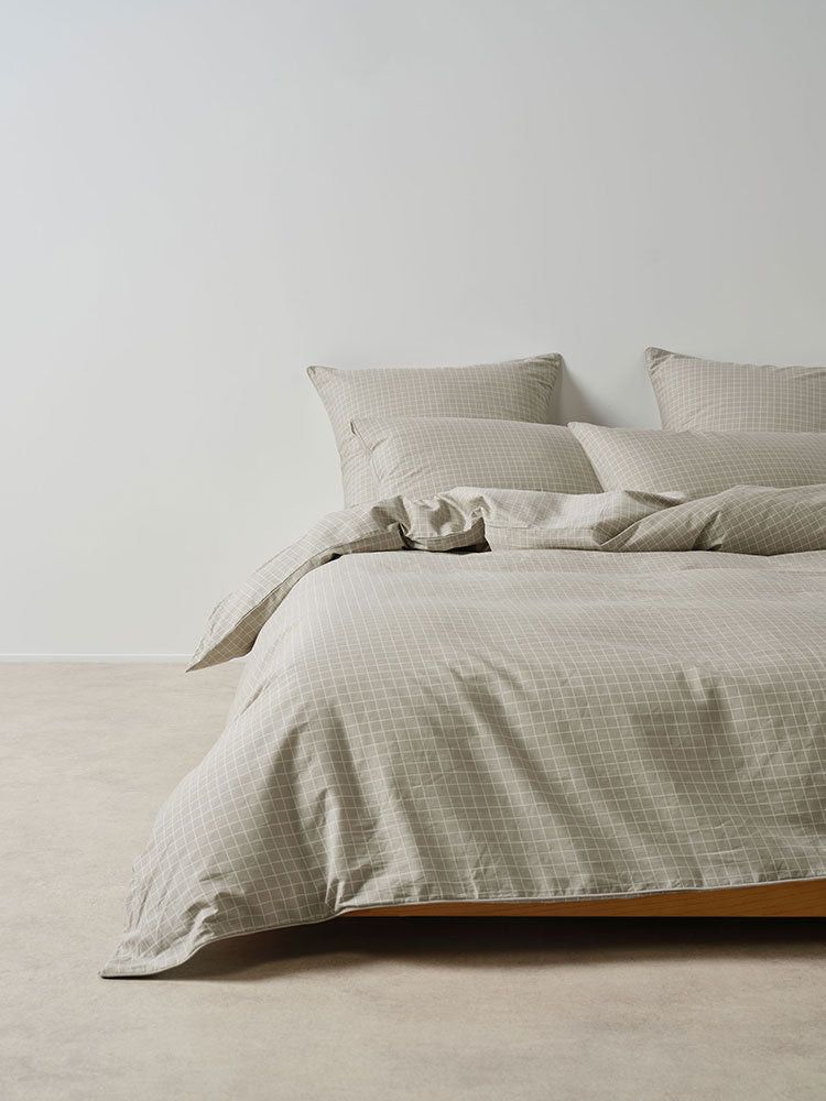 Linen House Pebble Volley Check Duvet Cover Set.