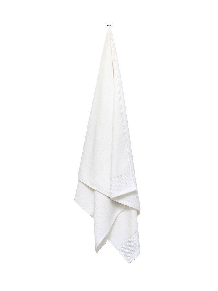 Linen House Plush White Towel Collection 550gsm.