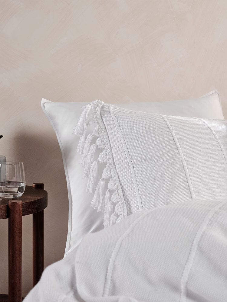 Linen House BEDSPREAD Linen House Brenda White Bed Cover 260x240 (7400108687449)
