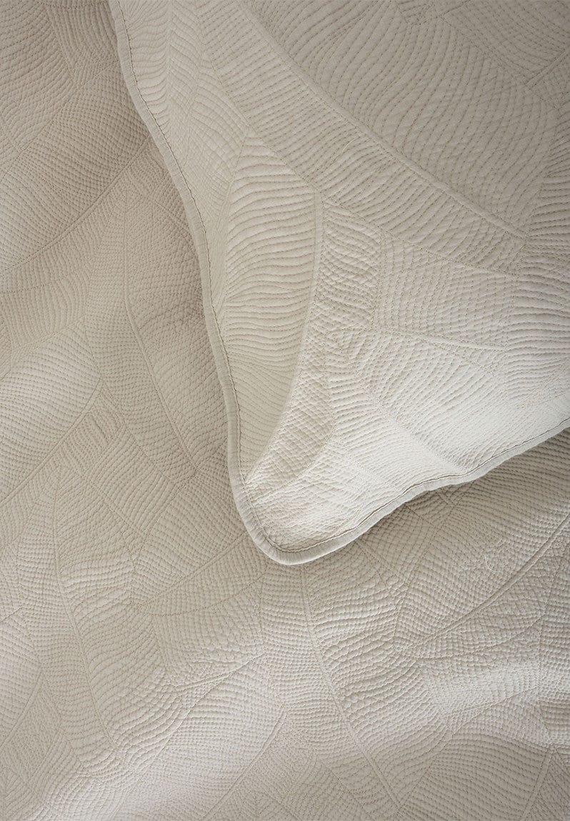 Linen House BEDSPREAD Linen House Coverlet Quilt Set Oatmeal Manon (7445892300889)