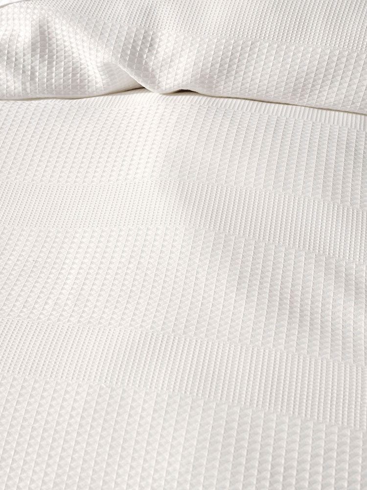 Linen House Duvet Cover Linen House Derry Waffle White Duvet Cover Set