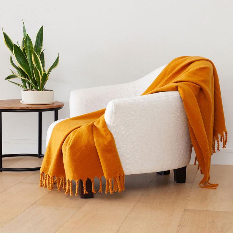 Linen House Duvet Cover Linen House Embrace Throw 140x180cm Chai