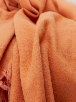 Linen House Duvet Cover Linen House Embrace Throw 140x180cm Coral Blossom (7810155905113)