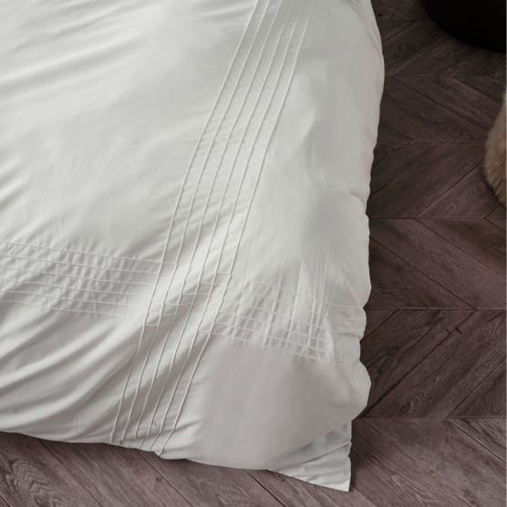 Linen House Duvet Cover Linen House White Mayfair Duvet Cover Set