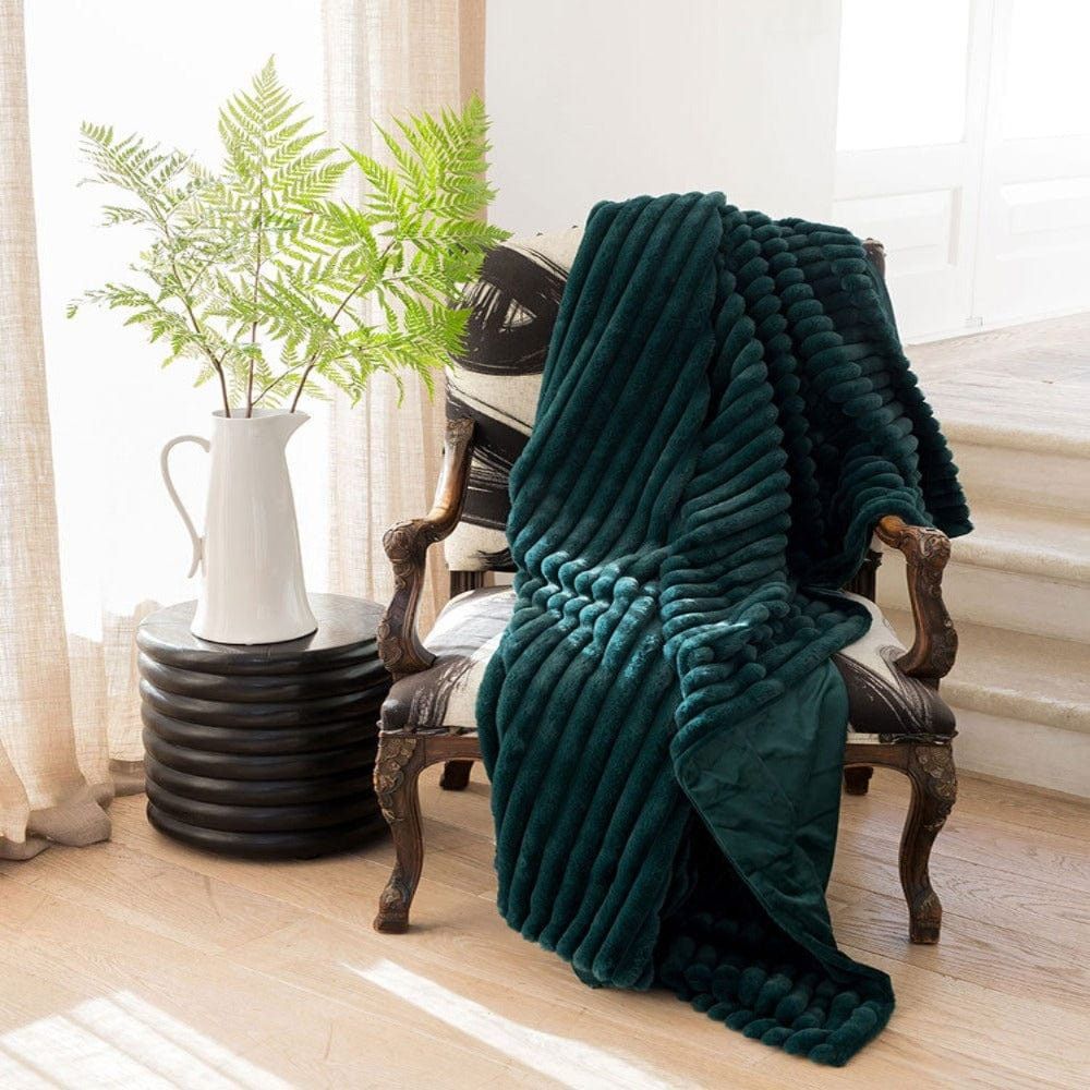 Linen House Fur Throw Linen House Decadence Fur Throw 150x200cm Emerald (7409447436377)