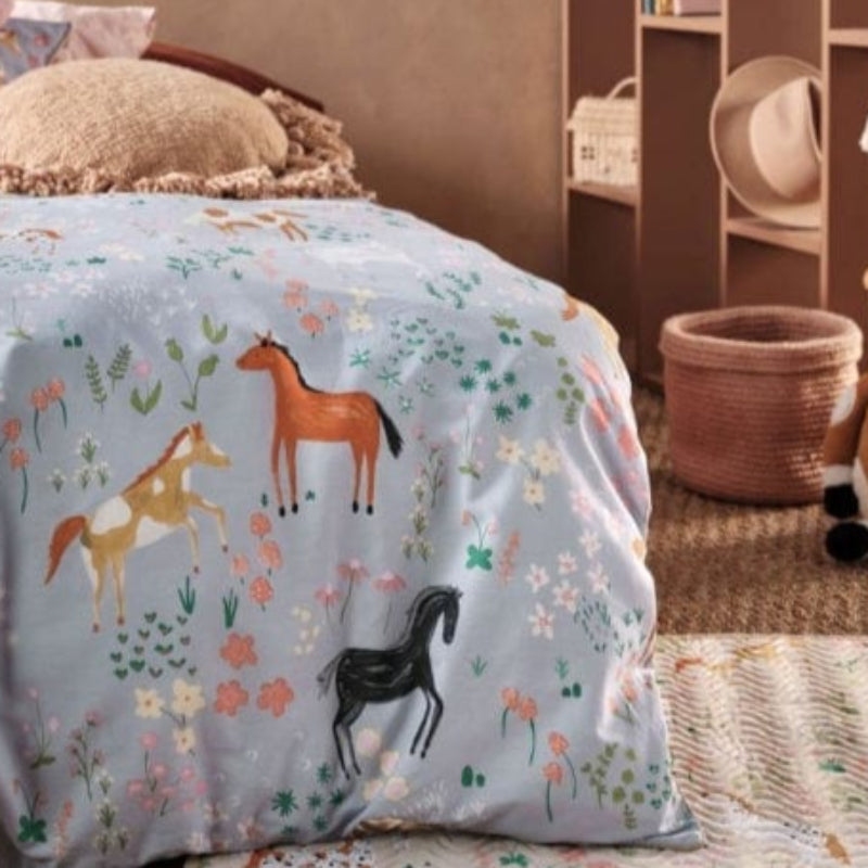 LOOM CRAFT PRINTED FABRIC 100 % Printed Cotton Horses Collection 140 cm