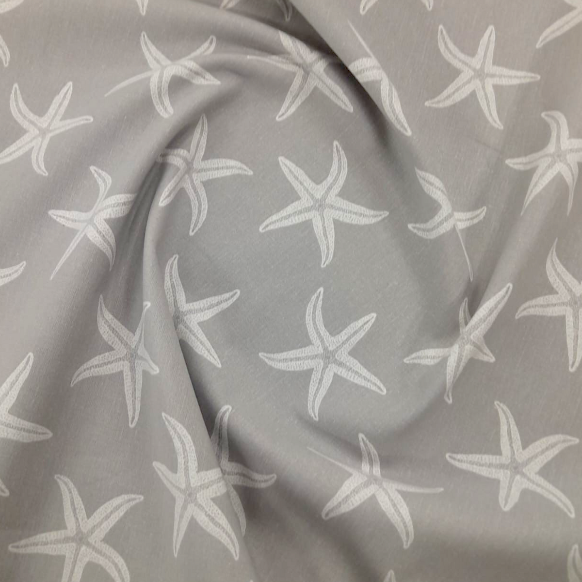 Fabric 100% Printed Poly Cotton StarFish 137 cm.
