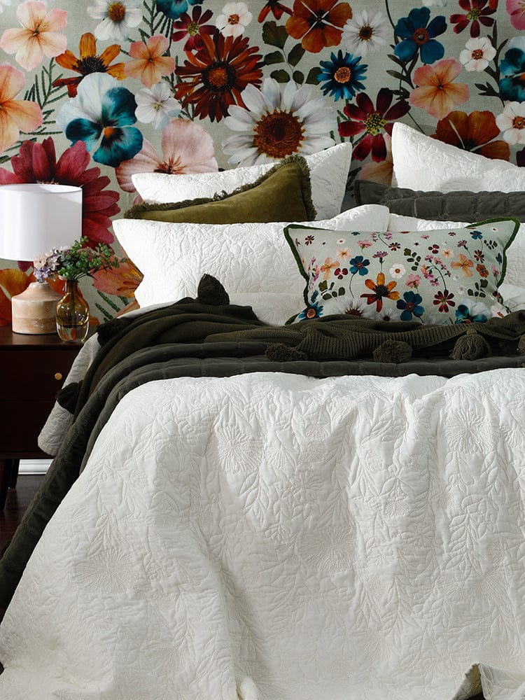 M.M Linen BEDSPREAD M.M Linen Lourdes Ivory Bed Cover Set (7301492605017)