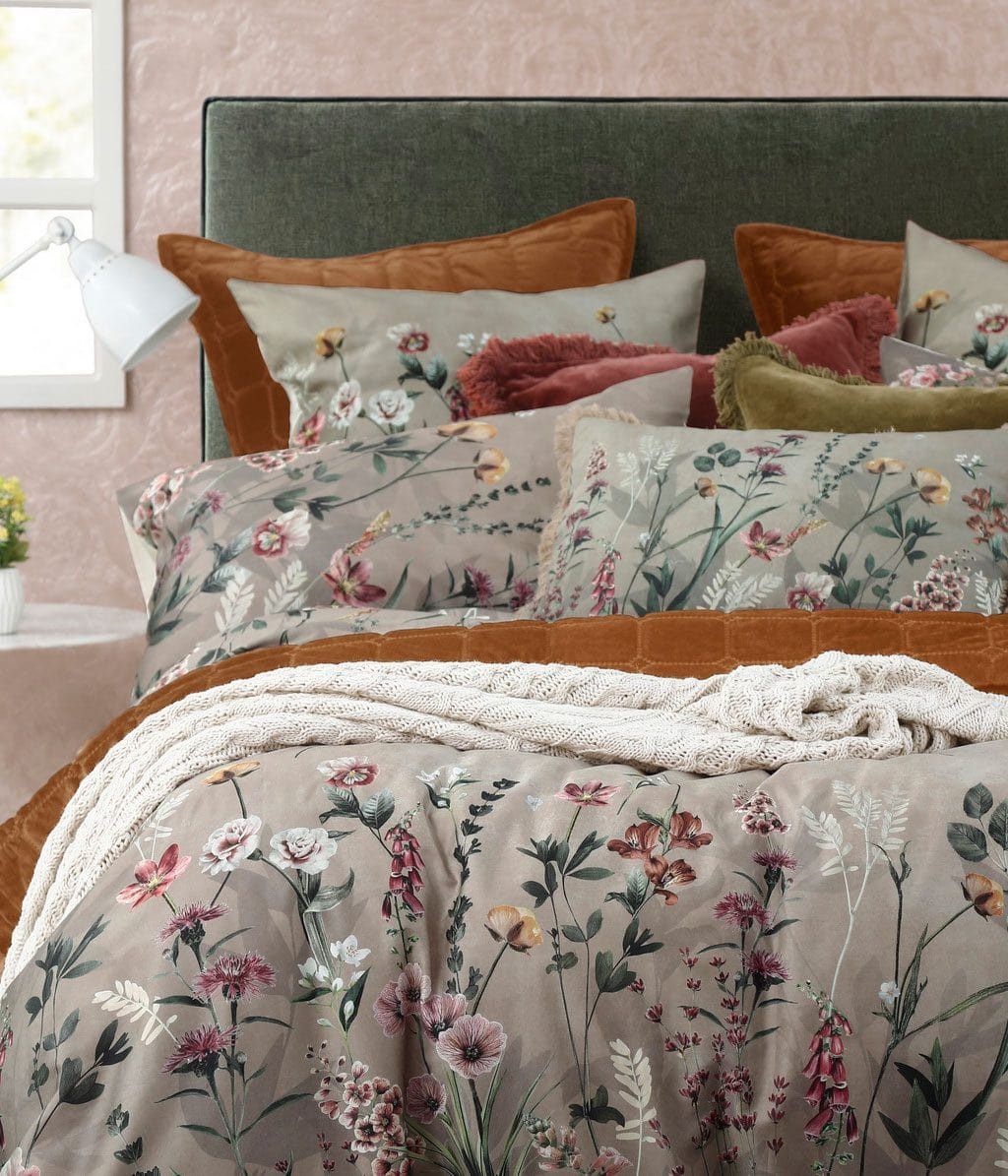 M.M Linen Duvet Cover Queen M.M Linen Multi Carrie Duvet Cover Set