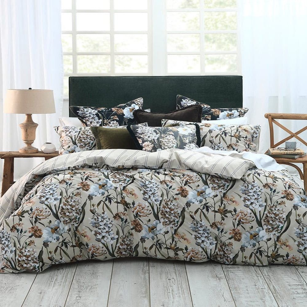 M.M Linen Duvet Cover Queen M.M Linen Multi Lucinda Duvet Cover Set
