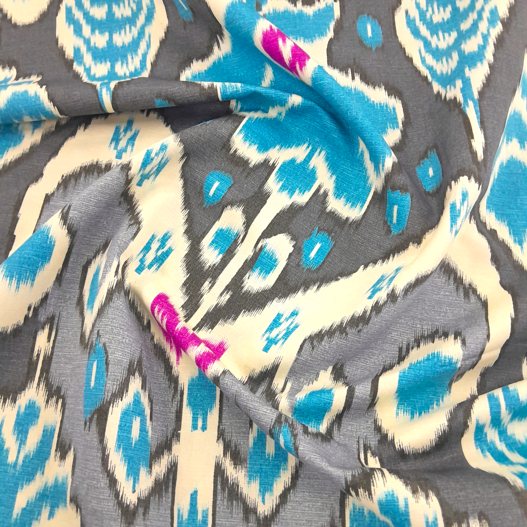 Printed Cotton Fabric Marvel Peacock 140 cm