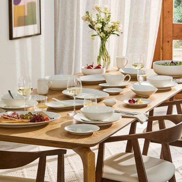Maxwell & Williams Serving Platter Maxwell & Williams White Basics Diamonds Oval Platter 36x25cm DV0246