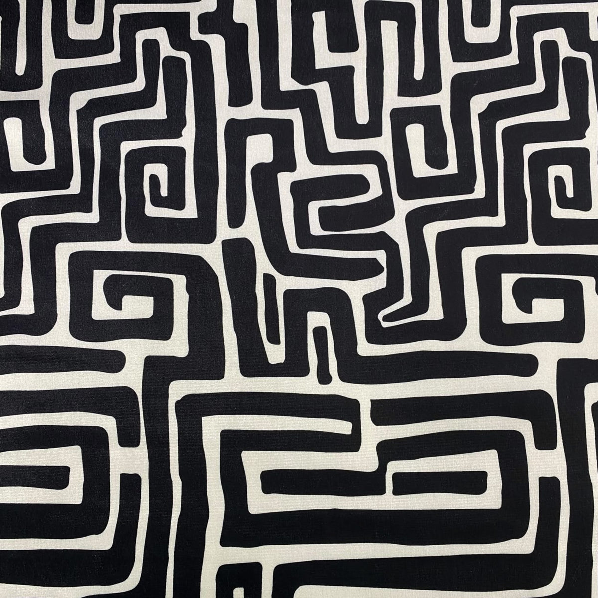 Piano Velvet Upholstery Fabric Maze Black/White 140 cm.