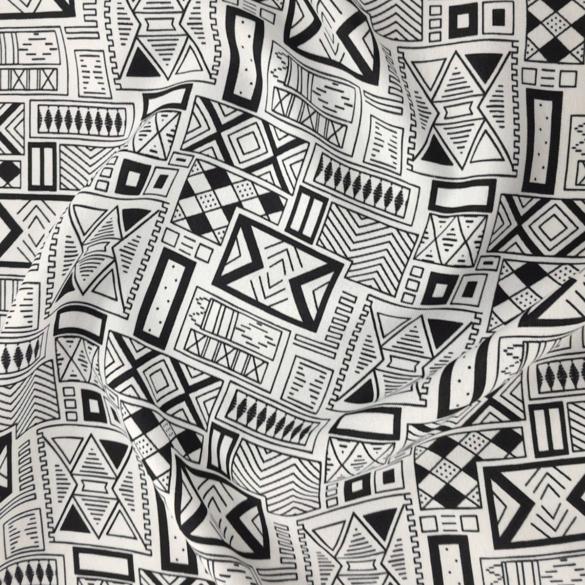 mazz Mini Matt Printed Mini Matt Design 6 MaXhosa Abstract  140 cm (7821265666137)